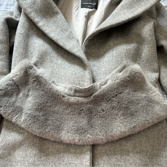 Club Monaco winter coat/New, Never worn. - Picture 6 of 6